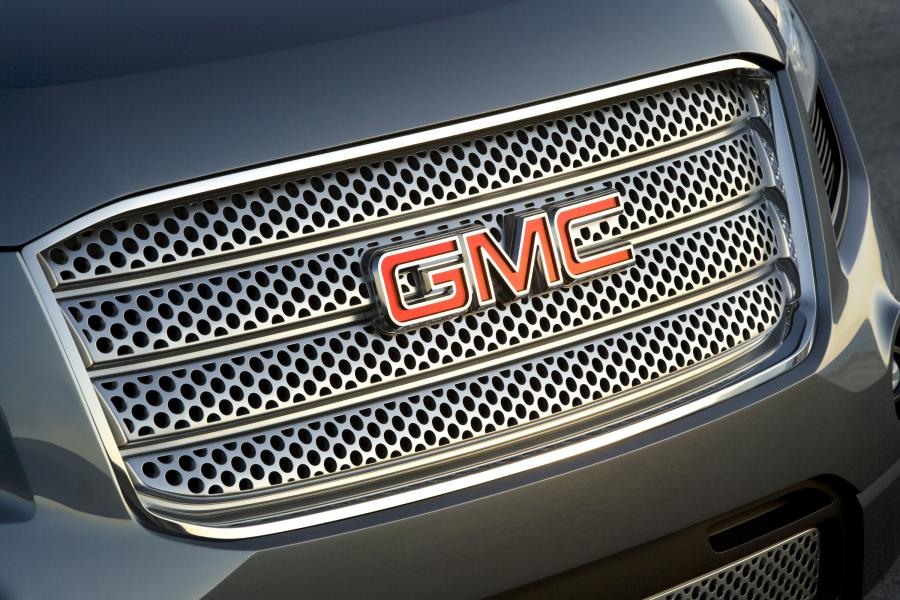  GMC Denali XT Hybrid Concept 2008 года  (фото 18 из 51)
